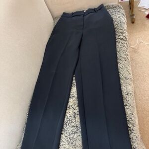 EUC! Aritzia Wilfred Anthem pants, black, size 2